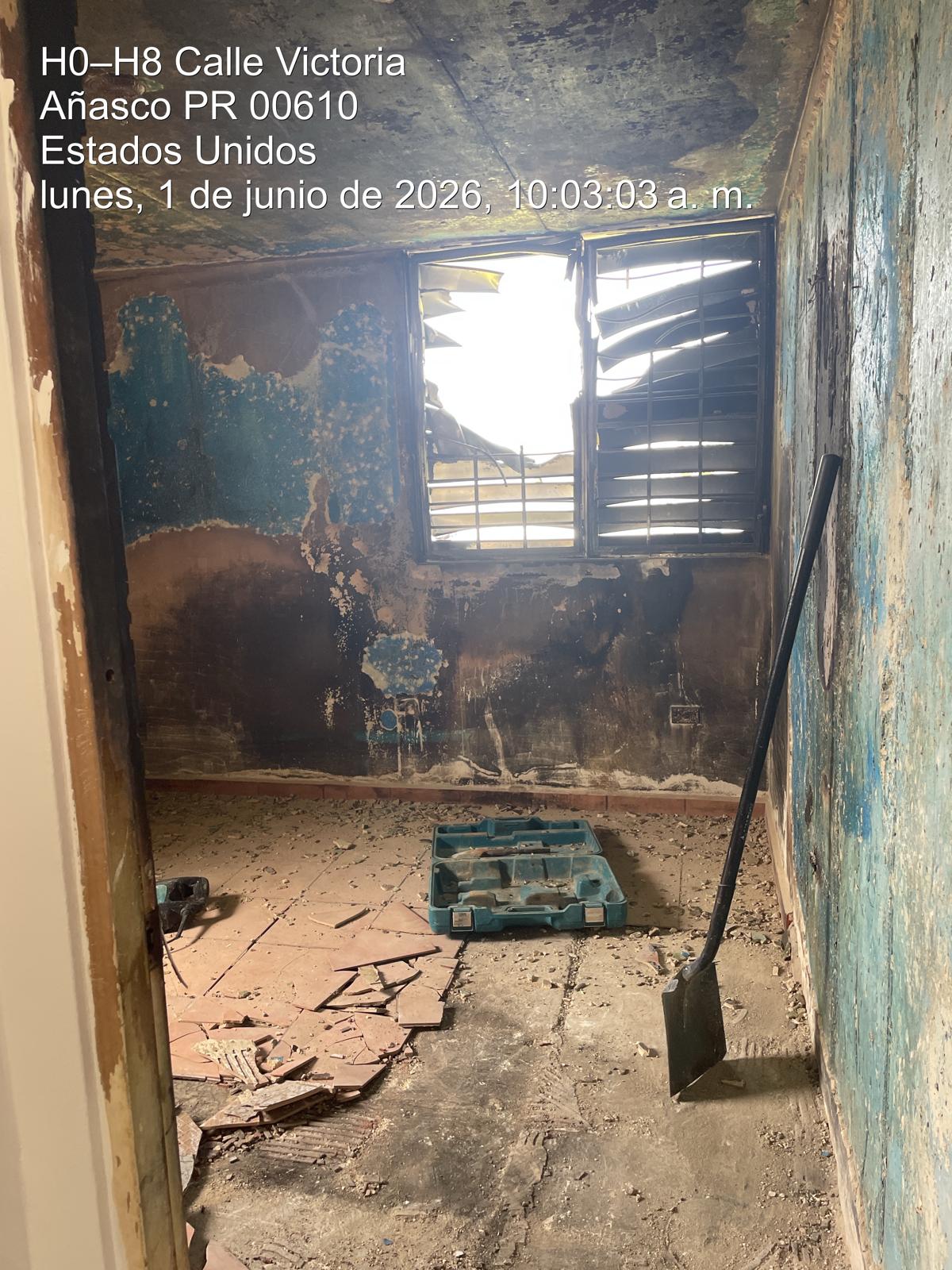 Trabajo de restauracion por incendio, humo e inundacion en Puerto Rico - Desarrollos Industriales LLC (foto 37)